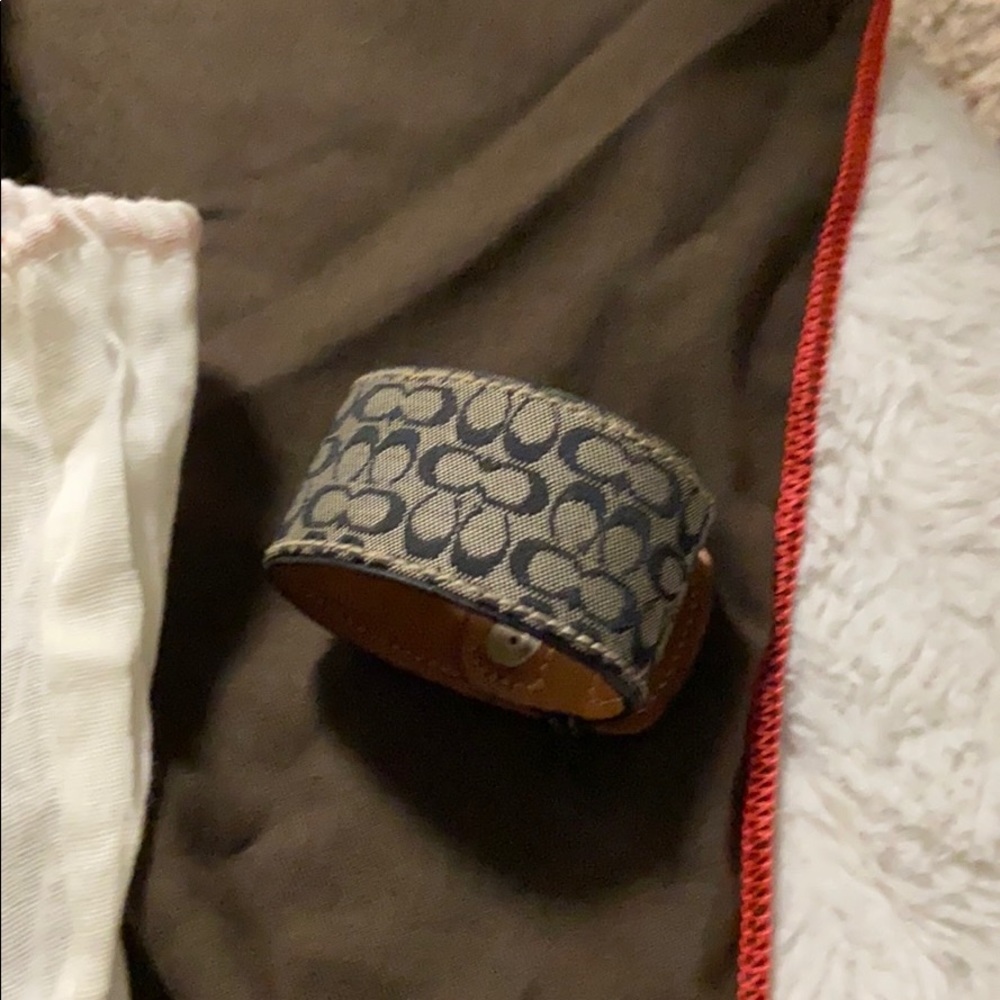 Coach Bundle - Picture 3 of 5